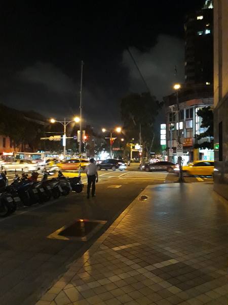 未開啟夜間模式的拍攝效果