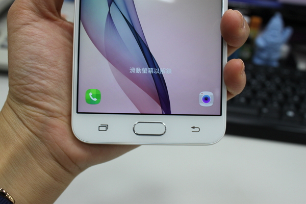 最夯中階機真的好用?Galaxy J7 Prime 開箱實測!