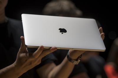 入門款 Macbook Pro 效能如何?跑分成績出爐! 入門款 Macbook Pro 效能如何?跑分成績出爐!