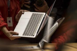 資深果粉的抱怨：新 Macbook Pro 沒了方便設計！