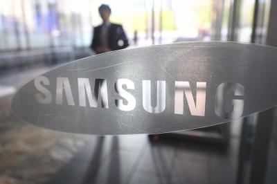 三星 Galaxy S8 螢幕將搭這項厲害功能!但 Apple 兩年前就有了? 三星 Galaxy S8 螢幕將搭這項厲害功能!但 Apple 兩年前就有了?