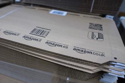 再也不拿錯!Amazon App 讓你一秒「透視」包裹! 再也不拿錯!Amazon App 讓你一秒「透視」包裹!