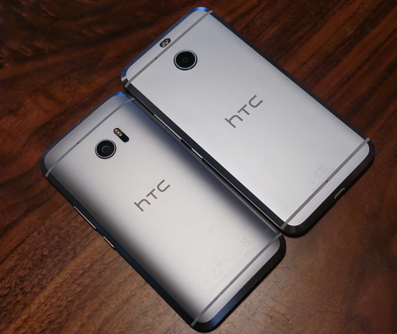 左下為 HTC 10、右上為 HTC 10 evo(圖/記者譚偉晟拍攝)