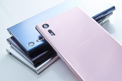 10 月台灣手機熱銷榜:iPhone 7 狂銷、只剩 Xperia XZ 能對抗? 10 月台灣手機熱銷榜:iPhone 7 狂銷、只剩 Xperia XZ 能對抗?