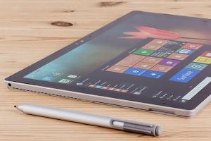 螢幕直奔 4K?傳 Surface Pro 5 效能之外,觸控筆也將革新! 螢幕直奔 4K?傳 Surface Pro 5 效能之外,觸控筆也將革新!
