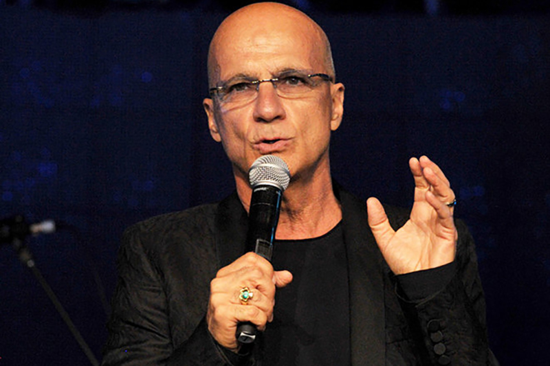 Apple Music 總負責人 Jimmy Iovine 表示:我們真正的了解這些藝術家努力於美學與商業之間的結合,因此 Apple Music 正提供這樣的環境,我們正在融合文化、科技與藝術。(圖片來源/AppleInsider)