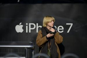 都怪 iPhone 7 不夠好?Note 7 退場 Apple 沒佔到便宜! 都怪 iPhone 7 不夠好?Note 7 退場 Apple 沒佔到便宜!