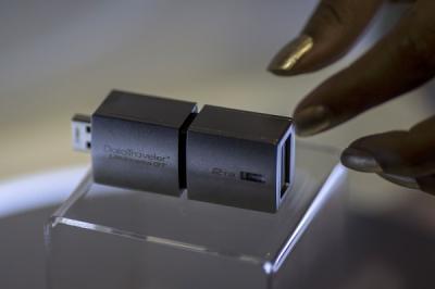 Kingston 的驚人之舉,CES 展上發表「2TB 隨身碟」! Kingston 的驚人之舉,CES 展上發表「2TB 隨身碟」!