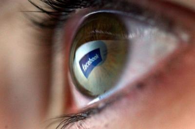 向 YouTube 頻道主招手？Facebook 將開放影片中廣告！