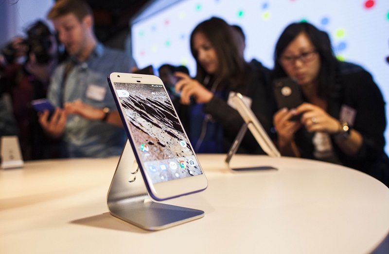 Google Pixel XL(圖/彭博社)