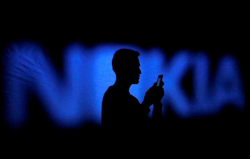 Nokia 將可能會在 2017 MWC 大會上推出神機 3310 的「現代版」?(圖片來源/路透社)