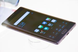 再次狙擊旗艦機市場,小米 Note 2、紅米 Note 4X 台灣售價公布! 再次狙擊旗艦機市場,小米 Note 2、紅米 Note 4X 台灣售價公布!