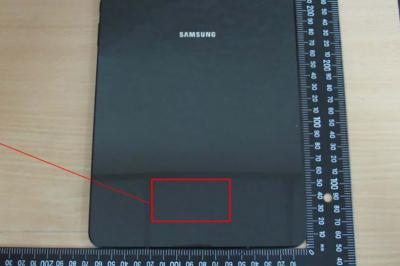 經典造型不能換?三星 Galaxy Tab S3 諜照釋出! 經典造型不能換?三星 Galaxy Tab S3 諜照釋出!