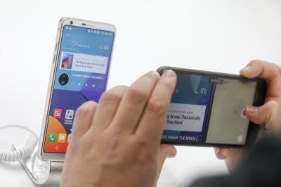 值得入手嗎?完整剖析LG G6 的 4 大優勢與 2 點小缺憾! 值得入手嗎?完整剖析LG G6 的 4 大優勢與 2 點小缺憾!