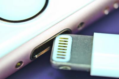 知名分析師狠打臉!新 iPhone 不會改用 Type-C 有這兩大原因! 知名分析師狠打臉!新 iPhone 不會改用 Type-C 有這兩大原因!