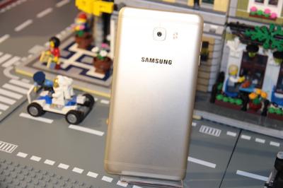 台灣大哥大獨家開賣 6 吋追劇神器!Galaxy C9 Pro 可 0 元帶回家! 台灣大哥大獨家開賣 6 吋追劇神器!Galaxy C9 Pro 可 0 元帶回家!