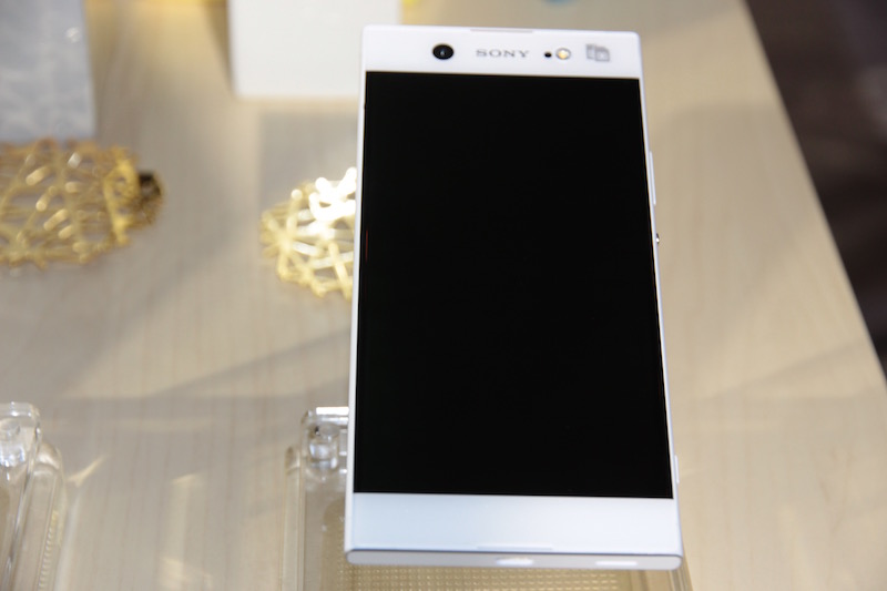 Sony Xperia XA1 採用 5 吋螢幕(圖/記者劉季清攝)