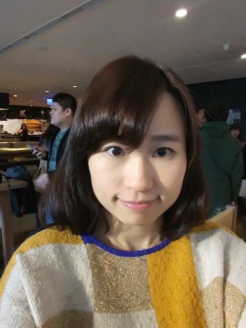 未開廣角鏡頭的自拍效果（記者劉季清攝）