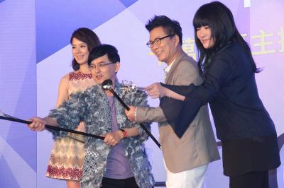 今年節目將更精彩!Yahoo TV 全新千萬人氣主持群報到! 今年節目將更精彩!Yahoo TV 全新千萬人氣主持群報到!