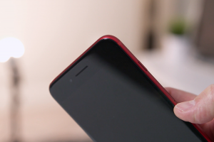 網友超強改裝紅色 iPhone 7！看完讓人直呼「這樣才完美」！