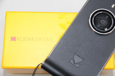 經典相機真能重生?Kodak Ektra 智慧手機實測! 經典相機真能重生?Kodak Ektra 智慧手機實測!