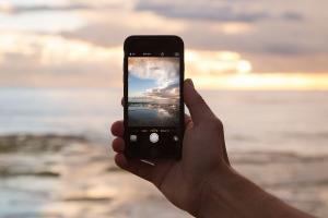 比 Apple 更愛果粉?3 個小工具能讓 iPhone 相機「自動升級」! 比 Apple 更愛果粉?3 個小工具能讓 iPhone 相機「自動升級」!