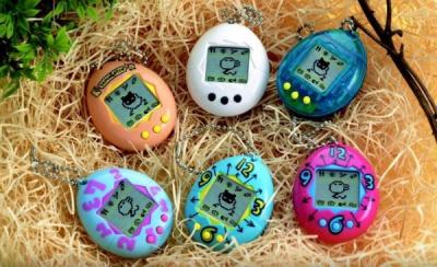 20 年前超瘋狂! 古早味「電子雞」強勢回歸 20 年前超瘋狂! 古早味「電子雞」強勢回歸