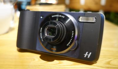 Moto 手機又有新創意,2 款 MotoMods 模組發表! Moto 手機又有新創意,2 款 MotoMods 模組發表!