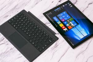 軟粉好失望?微軟高層:SURFACE PRO 5 不會這麼快推出 軟粉好失望?微軟高層:SURFACE PRO 5 不會這麼快推出