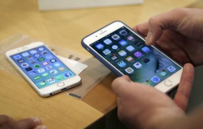 以山寨貨詐 1264 支新 iPhone!4人被起訴 以山寨貨詐 1264 支新 iPhone!4人被起訴