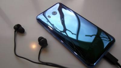 HTC 全新旗艦 U11 來了!4 大超威功能現場動手玩! HTC 全新旗艦 U11 來了!4 大超威功能現場動手玩!
