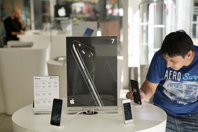 果粉忠誠度超高!外資銀:iPhone 8 將引爆超級換機潮! 果粉忠誠度超高!外資銀:iPhone 8 將引爆超級換機潮!