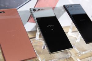 好實用!Sony Xperia XZ Premium 將可能有獨立三卡槽設計! 好實用!Sony Xperia XZ Premium 將可能有獨立三卡槽設計!