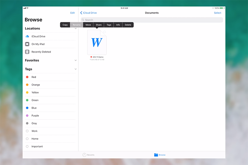 iOS 版的「Files」允許用戶直接管理 iCloud Drive 與手機儲存的資料。（圖片來源／Jake Chasan）