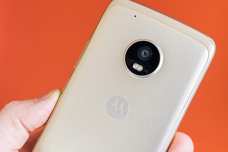 疑似為 Moto X4 諜照。(圖片來源/PC Advisor)