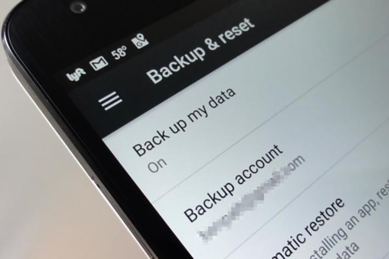 備份方法：「設定」->「備份與重置」中手動備份資料。（圖片來源／PC World）