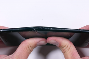 HTC U11 超耐刮還不怕火燒！但卻通不過這項致命考驗？