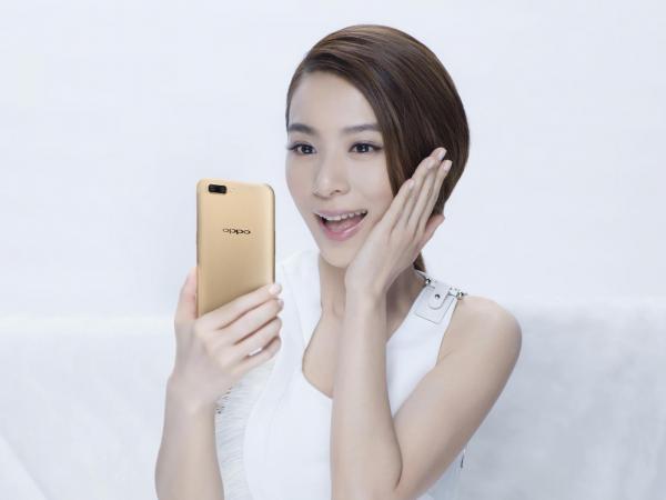 Hebe女神田馥甄與OPPO合作默契滿分,為OPPO R11台灣區代言人。(圖/OPPO)