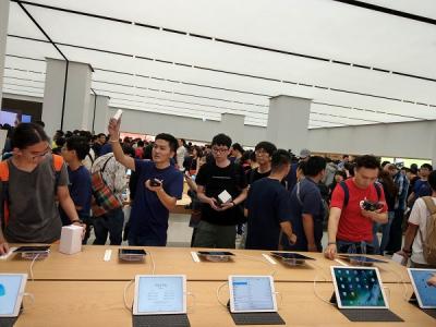 果粉怨台北Apple Store 無法退換貨！蘋果：以官網公告為準