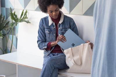 微軟 Surface Laptop 終於開賣!預購用戶下週同時取貨 微軟 Surface Laptop 終於開賣!預購用戶下週同時取貨