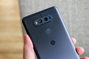 2D 用戶手冊渲染圖流出!傳 LG V30 相機的「這個規格」比人強! 2D 用戶手冊渲染圖流出!傳 LG V30 相機的「這個規格」比人強!