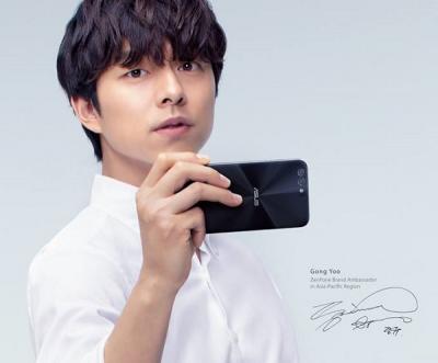 華碩 Zenfone 4 售價遭曝光!旗艦款將對上 HTC U11 華碩 Zenfone 4 售價遭曝光!旗艦款將對上 HTC U11