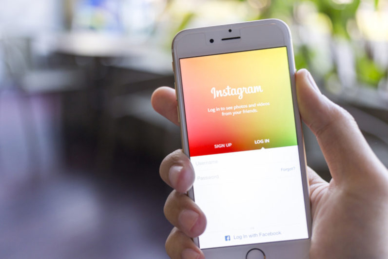 自推出限時動態、直播等服務後,Instagram 的使用人數攀升迅速。(圖片來源/The Next Web)