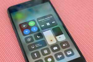 如何正確關閉 iOS 11 控制中心的 Wifi 與藍牙?靠這招解決! 如何正確關閉 iOS 11 控制中心的 Wifi 與藍牙?靠這招解決!