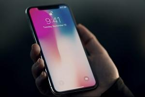 Sorry了!iPhone X 的 Face ID 功能,將限制這類用戶無法使用... Sorry了!iPhone X 的 Face ID 功能,將限制這類用戶無法使用...