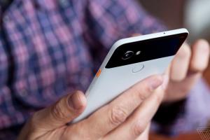 Pixel 2 為何移除 3.5mm 耳機孔?Google 解釋理由遭外媒打臉! Pixel 2 為何移除 3.5mm 耳機孔?Google 解釋理由遭外媒打臉!