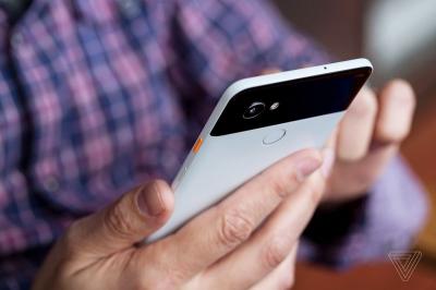 Pixel 2 為何移除 3.5mm 耳機孔?Google 解釋理由遭外媒打臉! Pixel 2 為何移除 3.5mm 耳機孔?Google 解釋理由遭外媒打臉!
