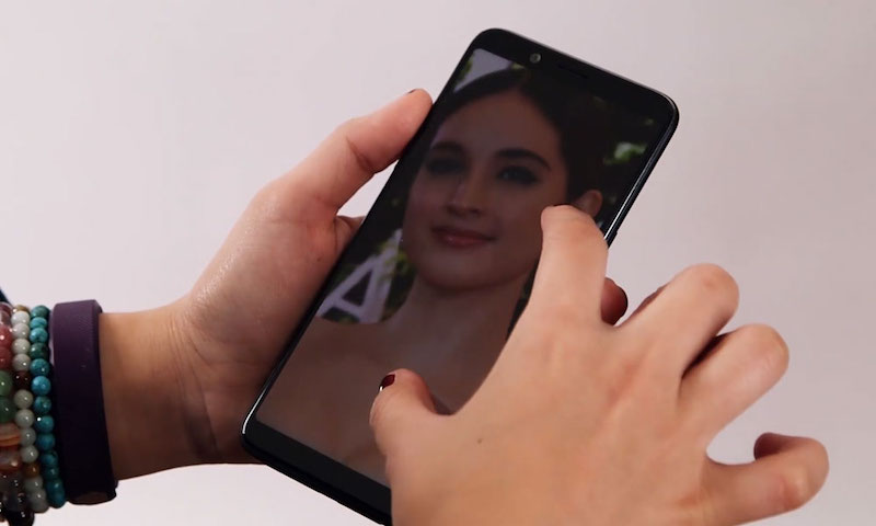 OPPO F5 的外觀設計（圖／翻攝自 Lowyat.Net）