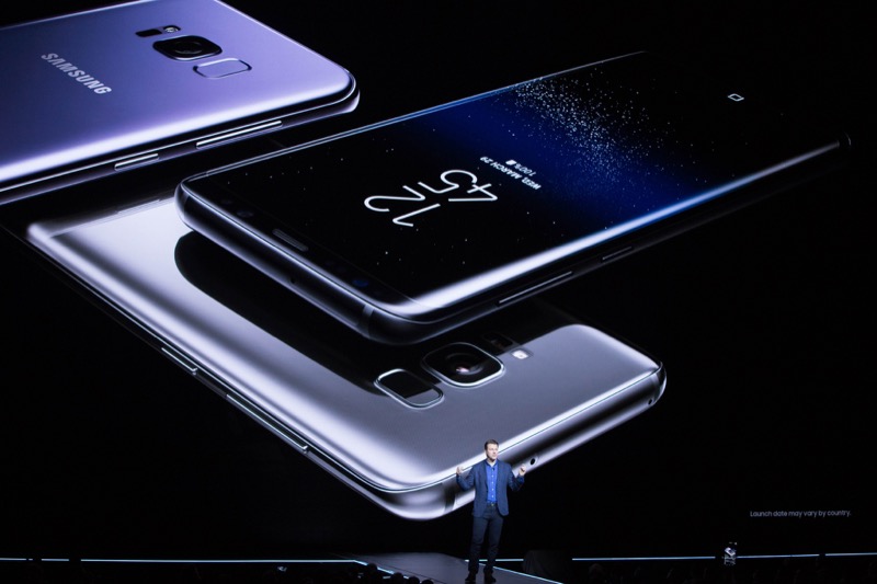 三星Galaxy S8 獲權威雜誌評選為2017年度最佳手機。(圖/翻攝自 Flickr)