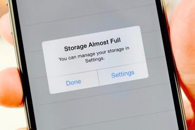 iPhone 容量不夠用?簡單一招釋放更多儲存空間 iPhone 容量不夠用?簡單一招釋放更多儲存空間